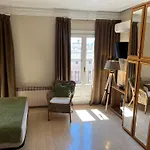 Hostal Iznajar Barcelona
