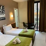 Hostal Iznajar Barcelona