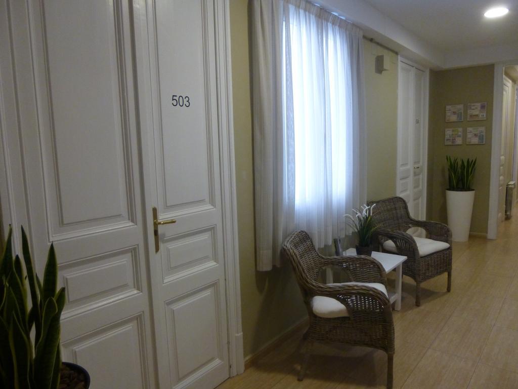Hotel Hostal Iznajar Barcelona Barcelona