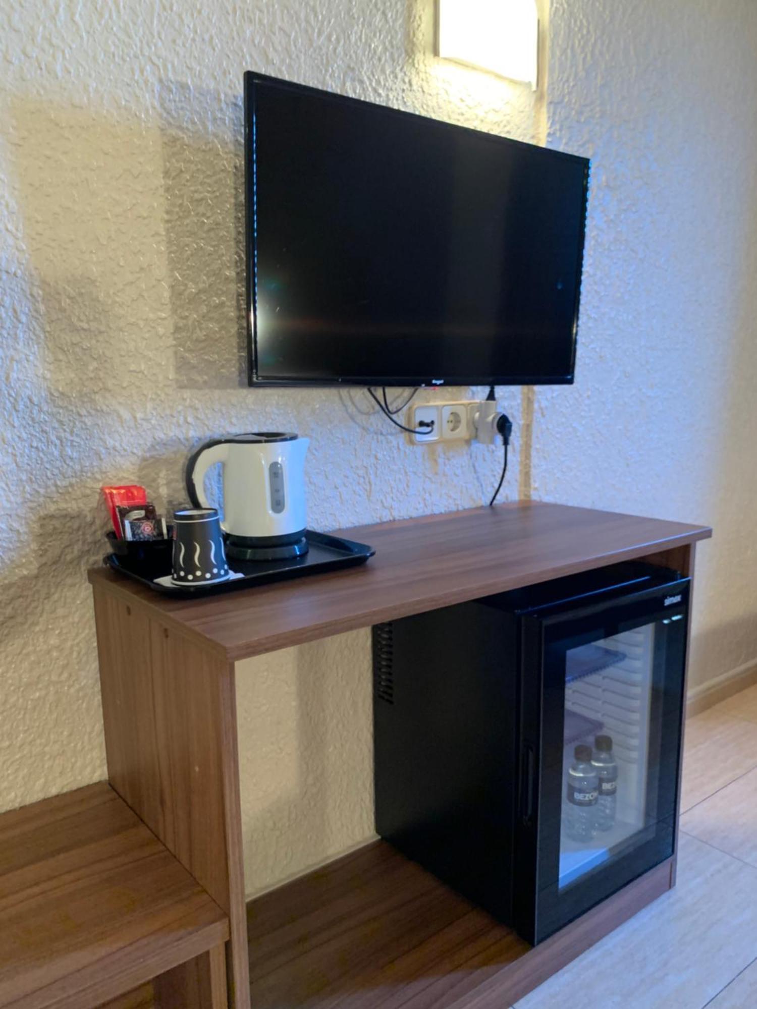 Hostal Iznajar Barcelona Barcelona